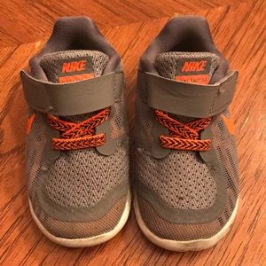 Nike infant & toddler sneakers